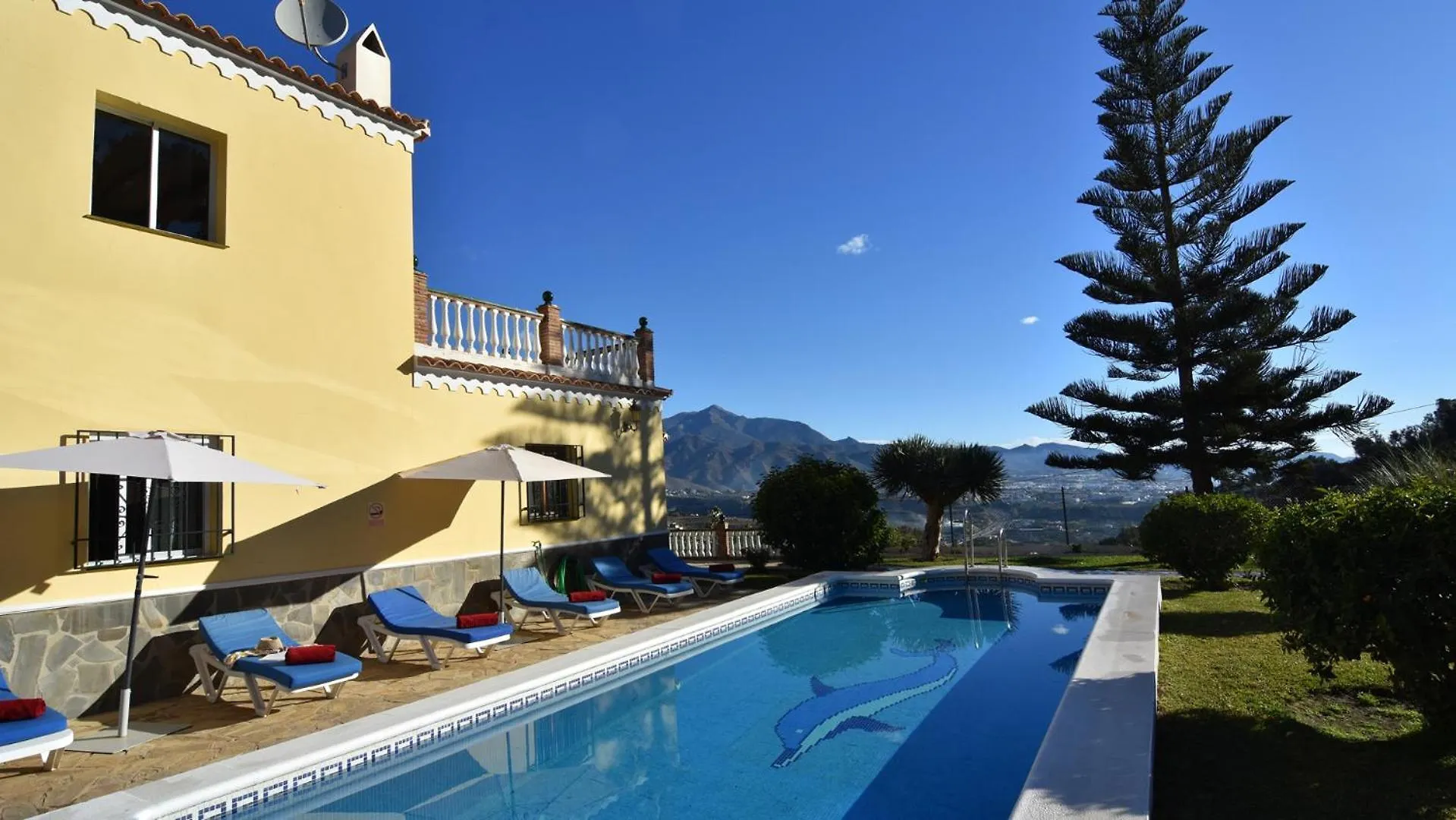 Villa Nerja Views - By Casitas Select