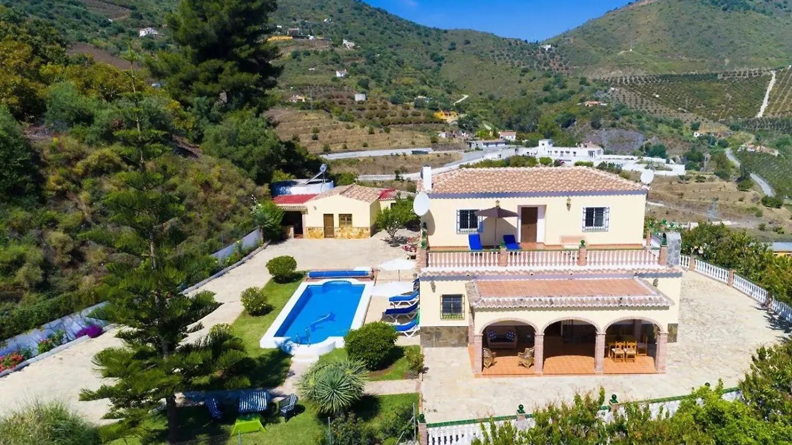 Villa Nerja Views - By Casitas Select