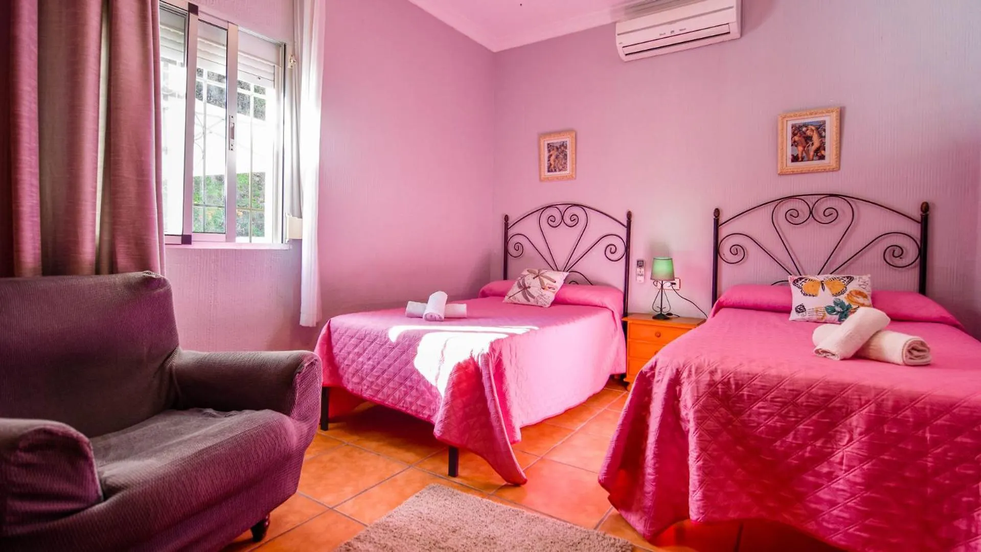 Villa Nerja Views - By Casitas Select